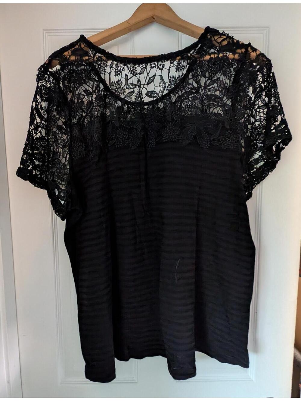 Lane Bryant Black Lace Yoke Short Sleeve Top - Picture 2 of 3